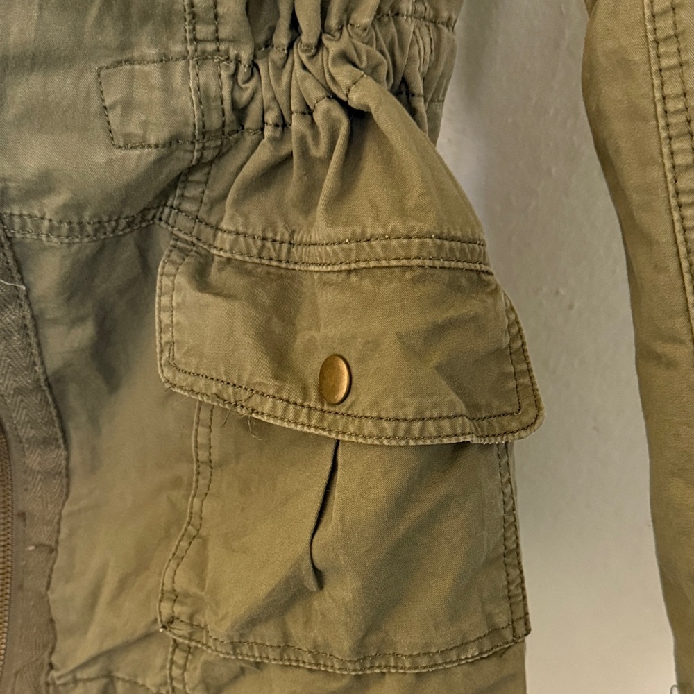 Olive Utility Jacket - Picture 4 of 7